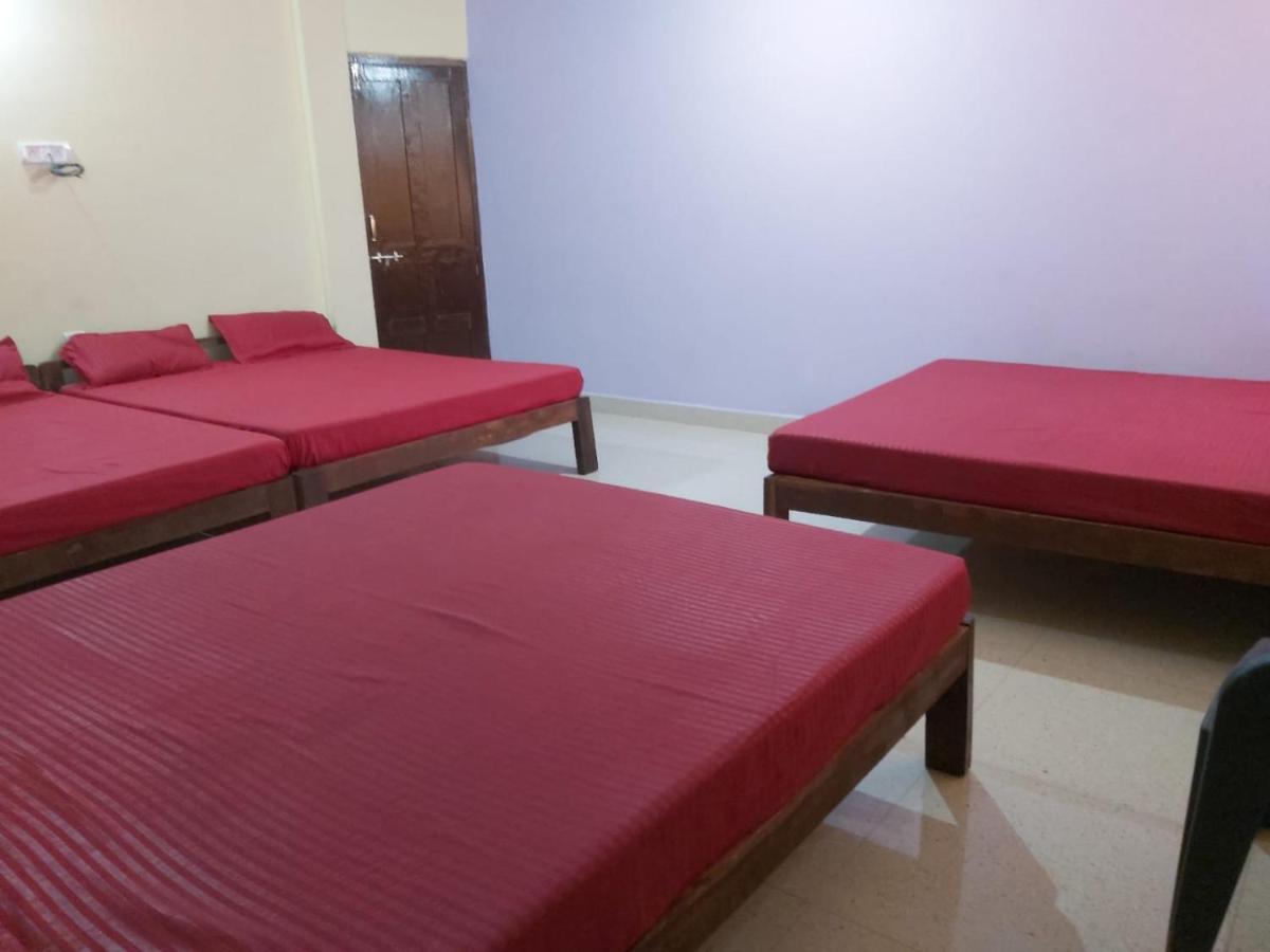 Calangute Pristine Hotell Eksteriør bilde